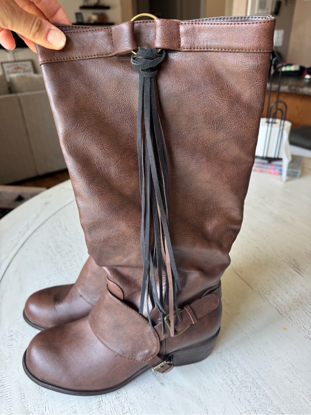 Tall Brown Faux Leather Fringe Knee High Boots Side Zip Buckle Details Size 7 - Picture 4 of 5